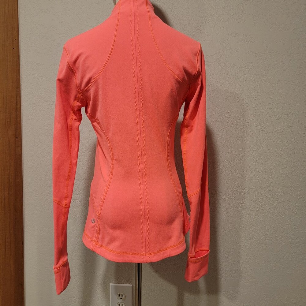 Lululemon Athletica Track Jacket FullZip Long Sleeve ORNG,SZ 2.  Exc. Condition! - Picture 3 of 4
